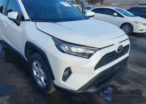 2020 Toyota Rav4 Xle from USA, damaged, VIN 2T3P1RFVXLC081240